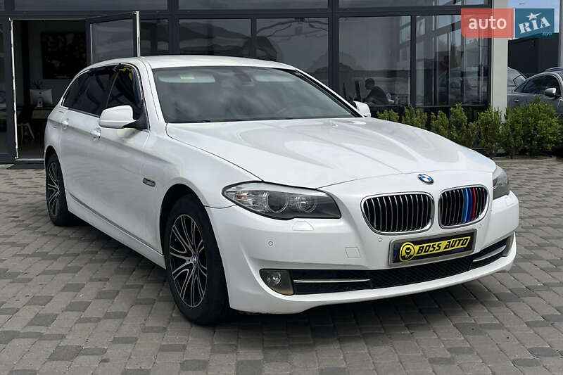 BMW 5 Series 2011