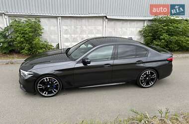 Седан BMW 5 Series 2019 в 