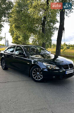 Седан BMW 5 Series 2004 в Коростені