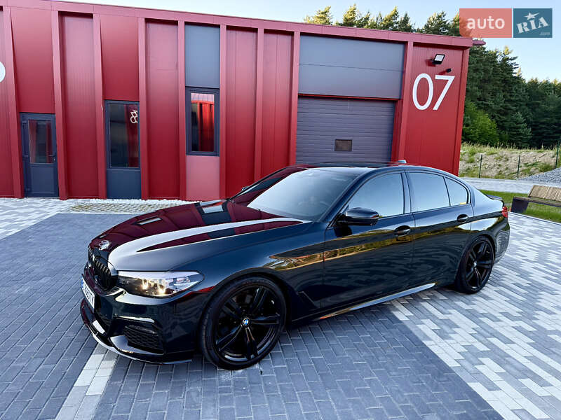 Седан BMW 5 Series 2017 в Львові