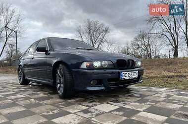 Седан BMW 5 Series 2002 в Самборе
