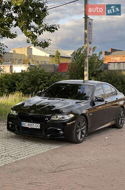 Седан BMW 5 Series 2011 в Львове
