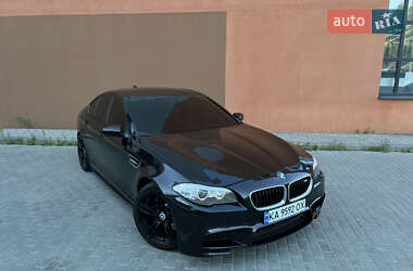 Седан BMW 5 Series 2010 в Львові