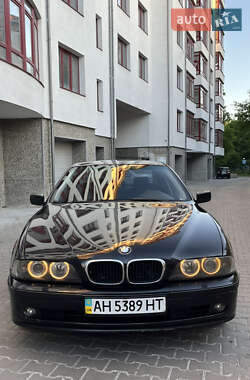 Седан BMW 5 Series 2000 в Івано-Франківську