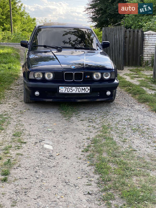 Седан BMW 5 Series 1989 в Черновцах фото 5 Седан BMW 5 Series 1989 в Черновцах