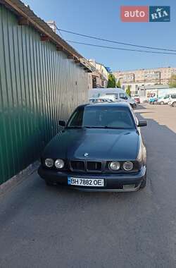 Седан BMW 5 Series 1995 в Виннице