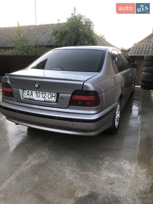 BMW 5 Series 1996