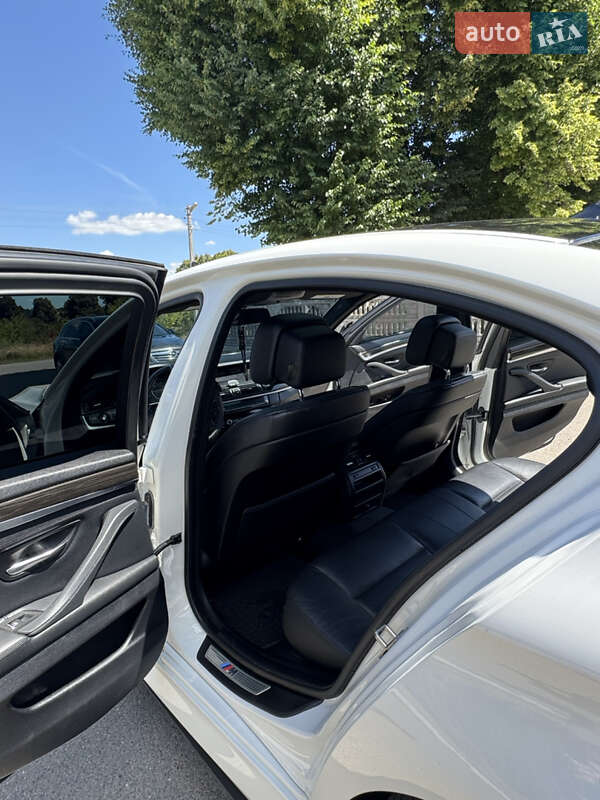 Седан BMW 5 Series 2012 в Киеве фото 16 Седан BMW 5 Series 2012 в Киеве