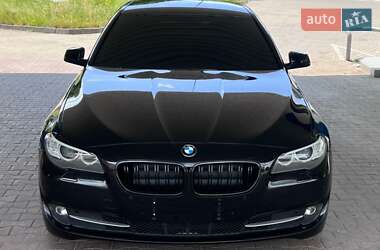 Седан BMW 5 Series 2012 в Черновцах