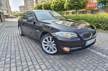Седан BMW 5 Series 2013 в Стрию