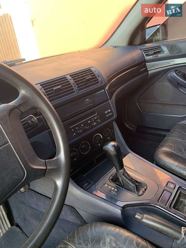 Седан BMW 5 Series 1997 в Дніпрі