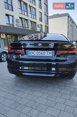 Седан BMW 5 Series 2017 в 