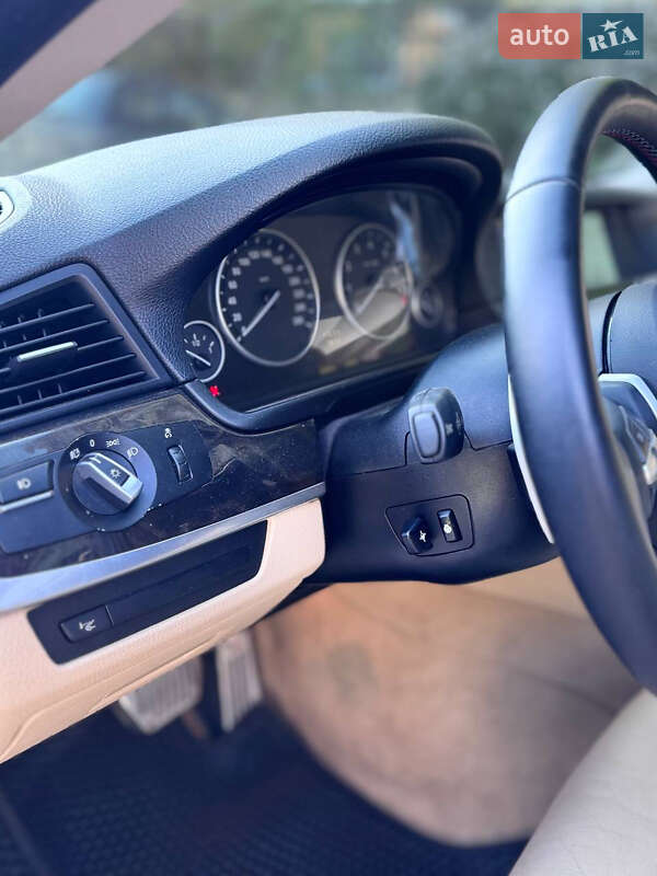 Седан BMW 5 Series 2010 в Запорожье