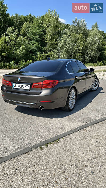 Седан BMW 5 Series 2017 в Дніпрі