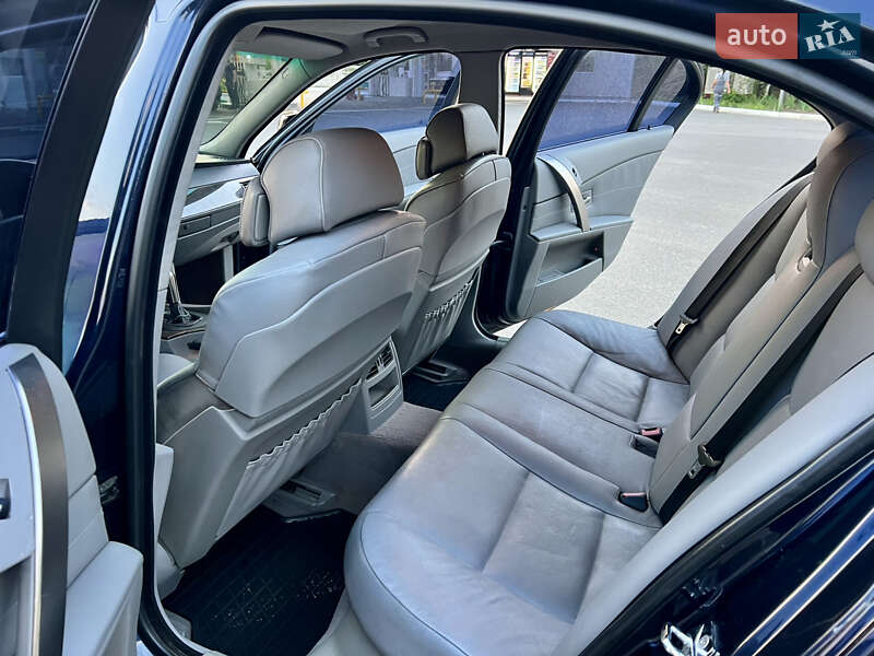 Седан BMW 5 Series 2003 в Павлограді