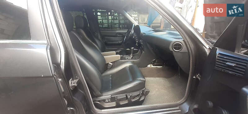 Седан BMW 5 Series 1990 в Криничках