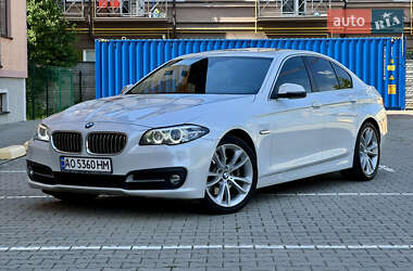 Седан BMW 5 Series 2015 в Ужгороде