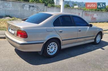 Седан BMW 5 Series 2000 в Одесі