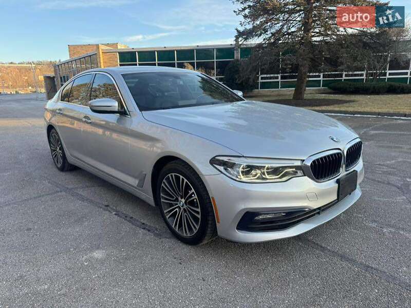 Седан BMW 5 Series 2017 в Киеве