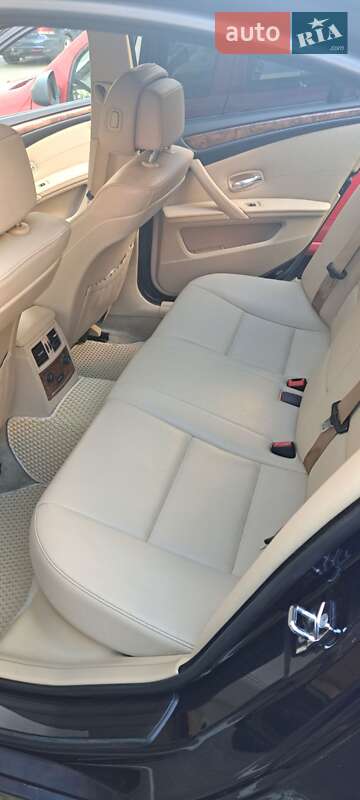 Седан BMW 5 Series 2008 в Рівному