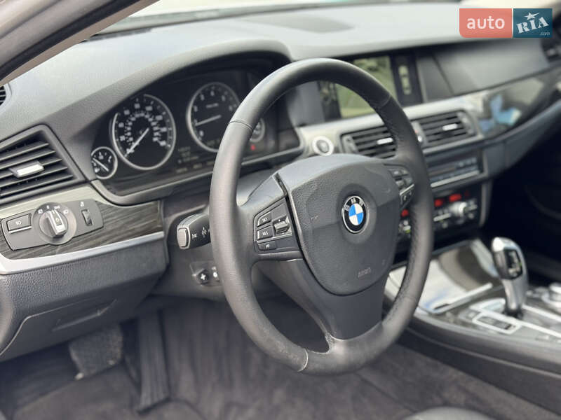 Седан BMW 5 Series 2013 в Вінниці