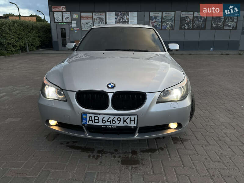 Седан BMW 5 Series 2003 в Вінниці