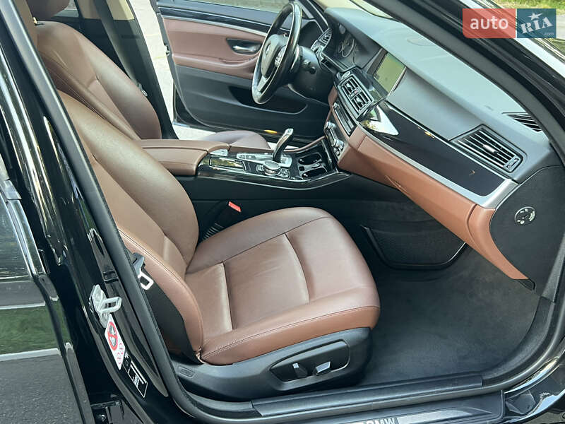 Седан BMW 5 Series 2016 в Києві фото 10 Седан BMW 5 Series 2016 в Києві