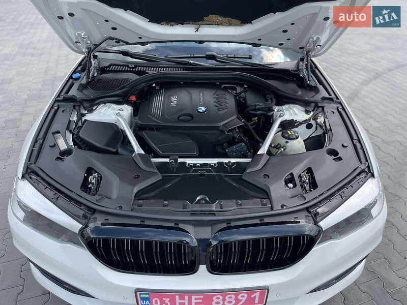 Седан BMW 5 Series 2018 в Луцьку
