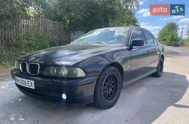 Седан BMW 5 Series 2000 в Житомире