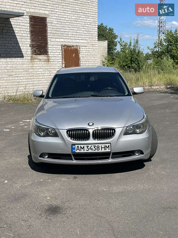 BMW 5 Series 2003 BMW 5 Series 2003