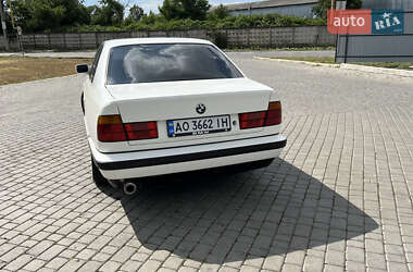 Седан BMW 5 Series 1990 в 