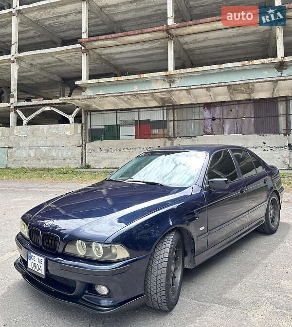 Седан BMW 5 Series 1998 в Харькове
