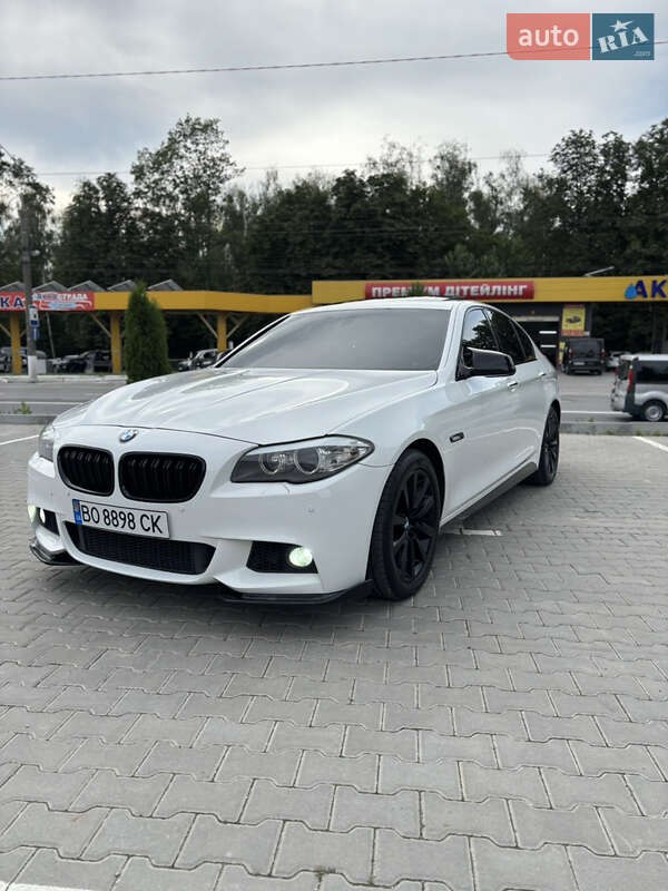 BMW 5 Series 2011