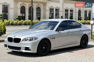 Седан BMW 5 Series 2015 в Ужгороді