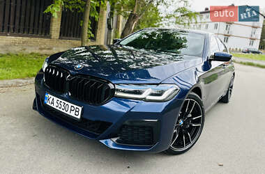 Седан BMW 5 Series 2017 в Киеве