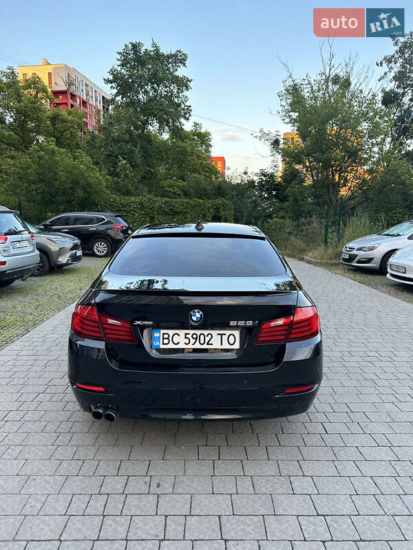 Седан BMW 5 Series 2014 в Львове