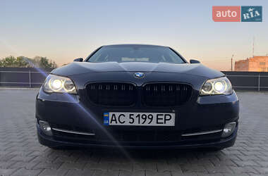 Седан BMW 5 Series 2013 в 