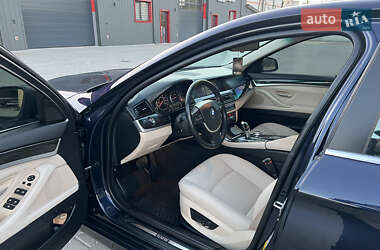 Седан BMW 5 Series 2013 в 