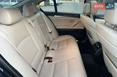 Седан BMW 5 Series 2013 в 