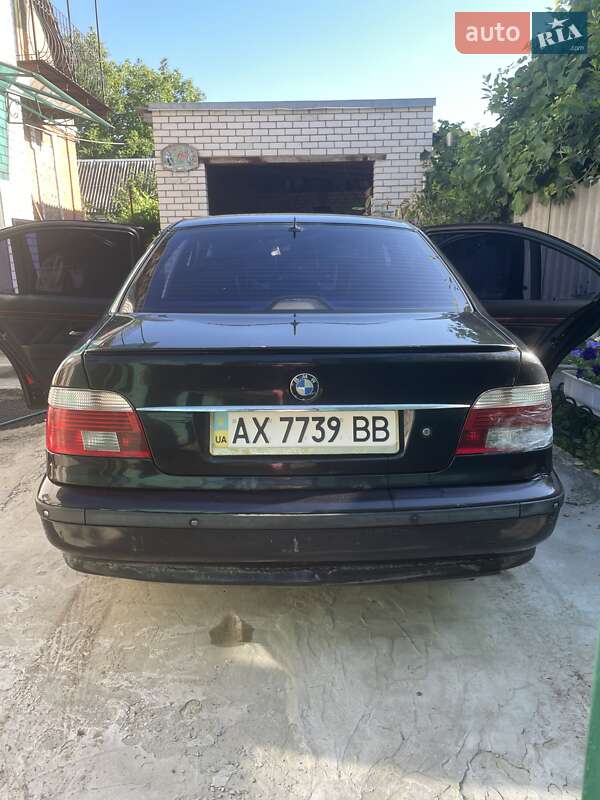 Седан BMW 5 Series 1999 в Харькове