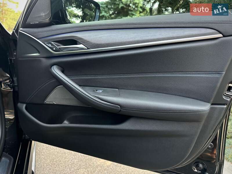 Седан BMW 5 Series 2020 в Києві