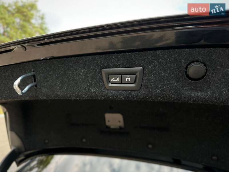 Седан BMW 5 Series 2020 в Києві