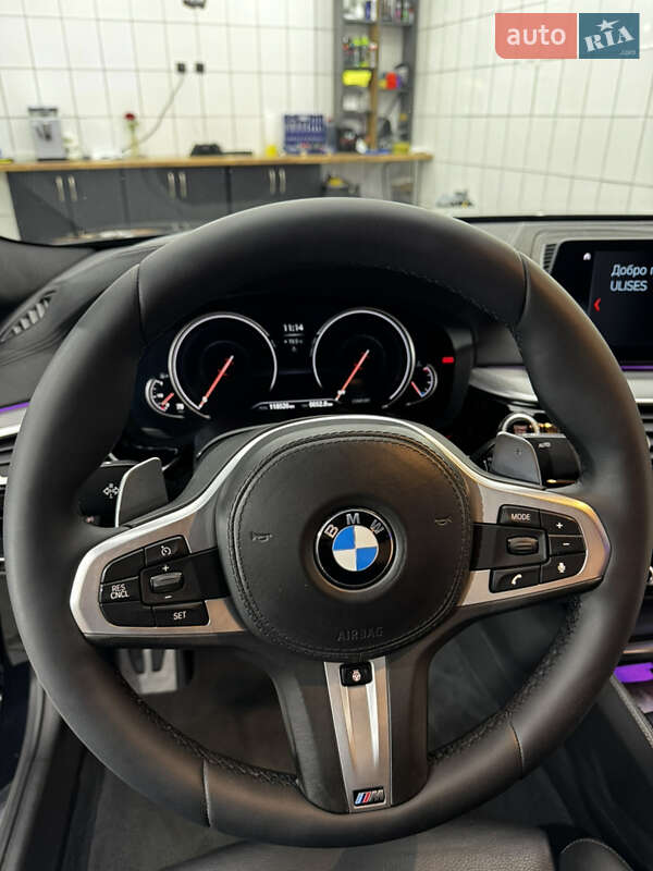 Седан BMW 5 Series 2017 в Львові