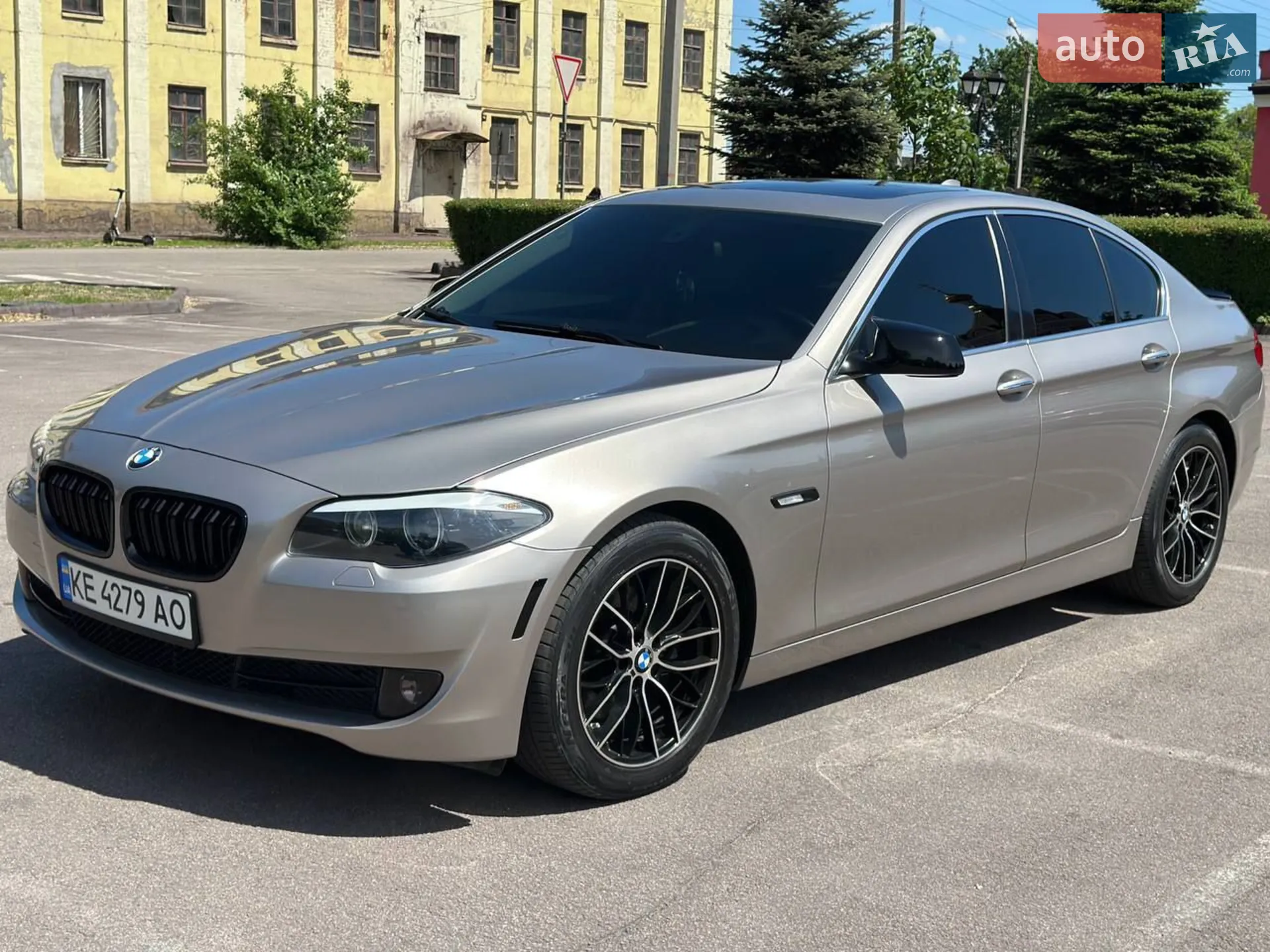2013 BMW 5er - мініатюра 17