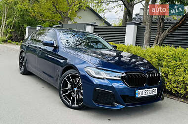 Седан BMW 5 Series 2017 в Києві