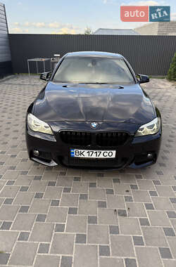 Седан BMW 5 Series 2011 в Дубровиці