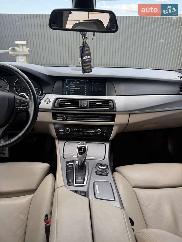 Седан BMW 5 Series 2011 в Дубровиці фото 20 Седан BMW 5 Series 2011 в Дубровиці