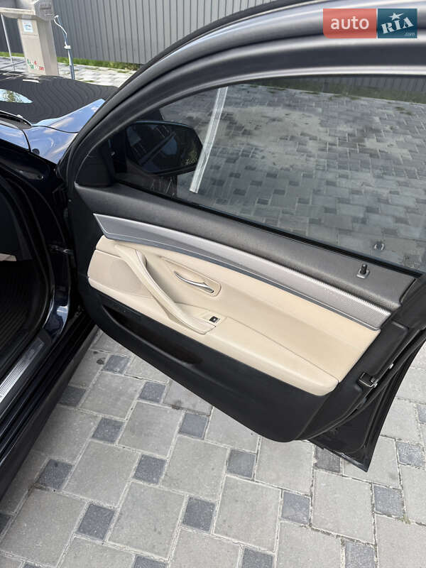 Седан BMW 5 Series 2011 в Дубровиці фото 25 Седан BMW 5 Series 2011 в Дубровиці