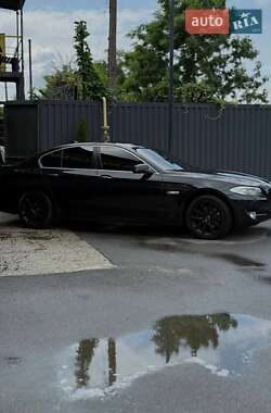 Седан BMW 5 Series 2011 в 