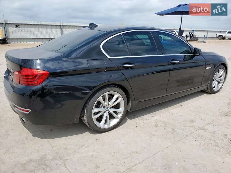 Седан BMW 5 Series 2015 в Кропивницком